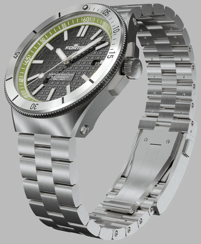 Fortis Marinemaster M 44 Woodpecker Green Bracelet Watch