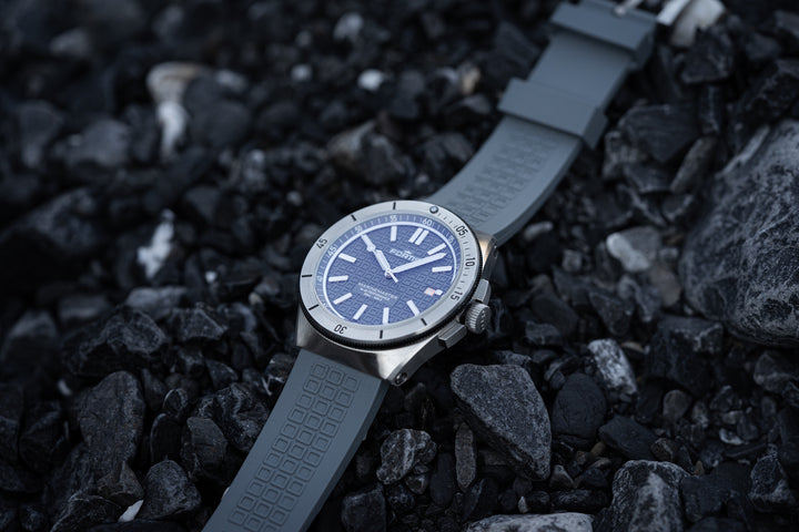 Fortis Marinemaster M-40 Rockstone Gray Watch