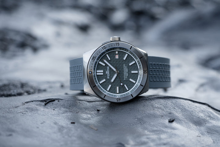 Fortis Marinemaster M-40 Rockstone Gray Watch