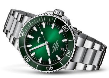 Oris Aquis Date Calibre 400 Green Bracelet