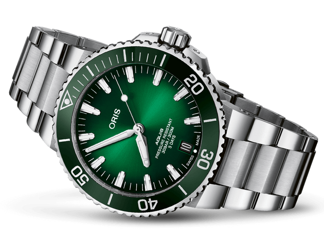 Oris Aquis Date Calibre 400 Green Bracelet