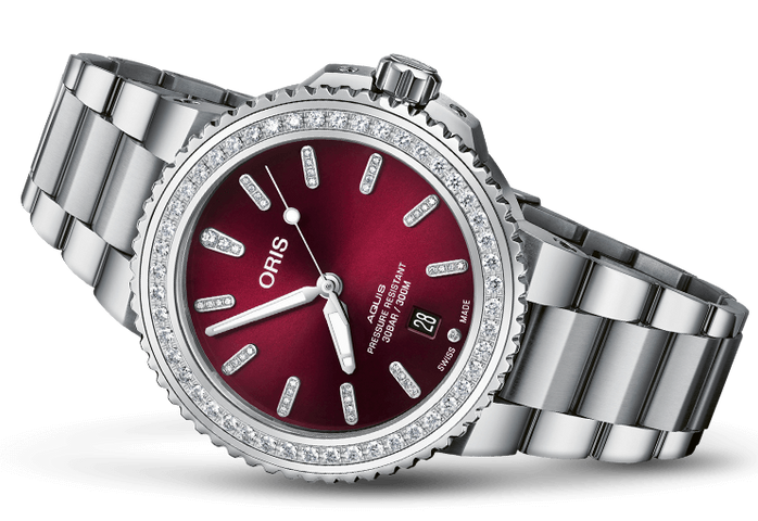 Oris Aquis Date Diamond Red Bracelet