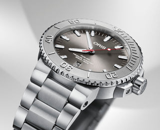 Oris Aquis Date Relief Bracelet