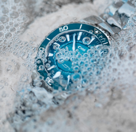 Oris Watch Aquis Great Barrier Reef Limited Edition III D