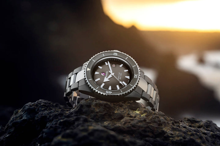 Rado Watch Captain Cook High Tech Ceramic Diver D