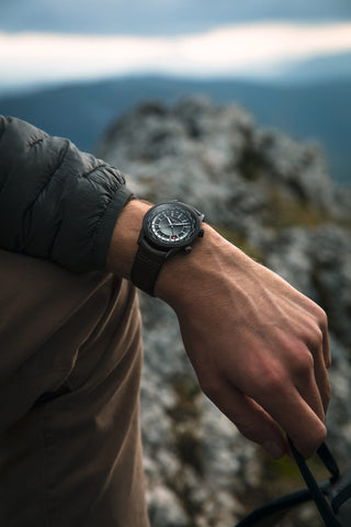 Raymond Weil Freelancer GMT Worldtimer Black D