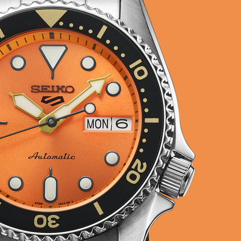 Seiko Watch 5 Sports SKX Midi Orange Mens