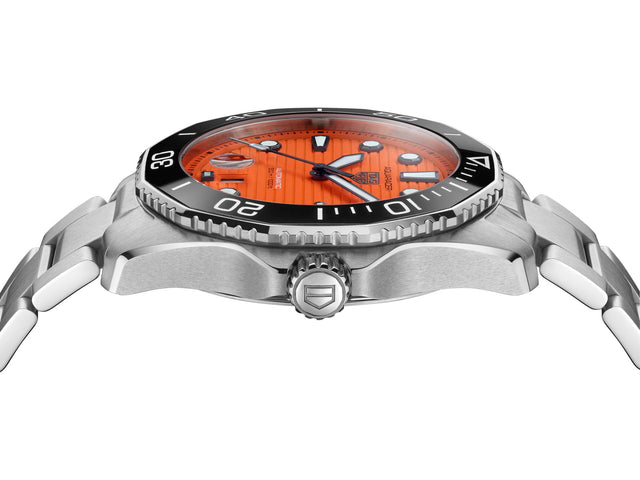 TAG Heuer Watch Aquaracer Professional 300 Orange D