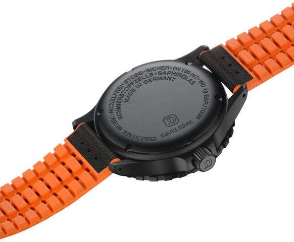 Damasko Watch DA 43 Black Robby Black Orange