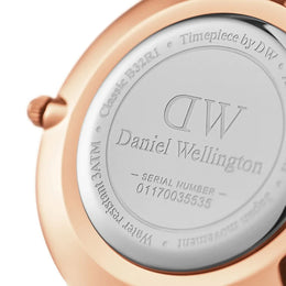 Daniel Wellington Watch Petite Dover White 32mm