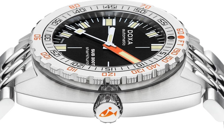 Doxa SUB 300T Sharkhunter Bracelet Watch