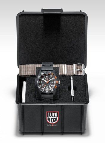 Luminox Master Carbon Seal 3800 Series D