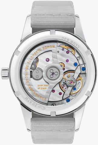 Nomos Glashutte Watch Club Neomatik Signalblau Sapphire Crystal