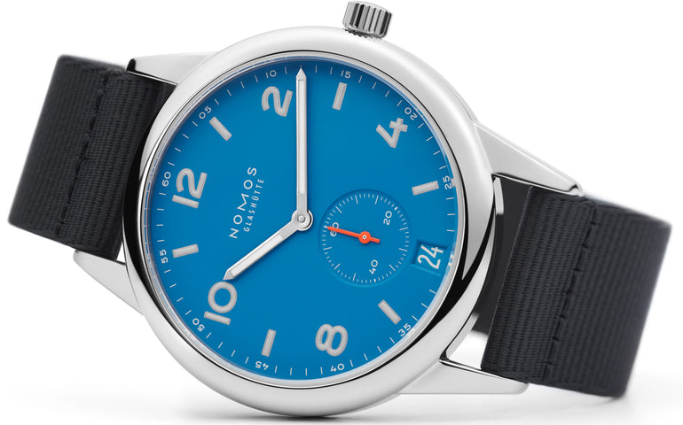 Nomos Glashutte Club Automat Datum Signalblau Sapphire Crystal Watch
