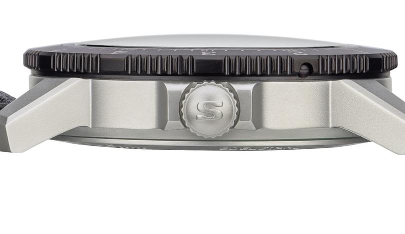 Sinn 105 St Sa W H-Link Bracelet Watch