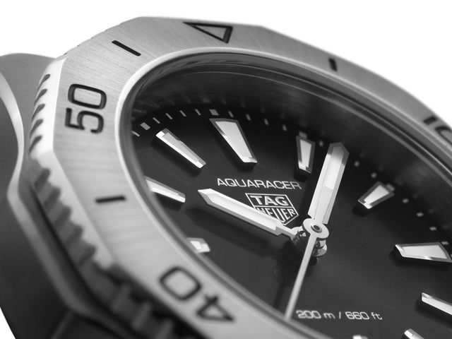 TAG Heuer Aquaracer Professional 200 Watch