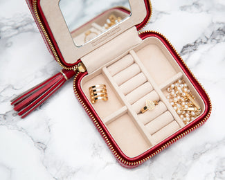 WOLF Jewellery Case Caroline Zip Travel Red